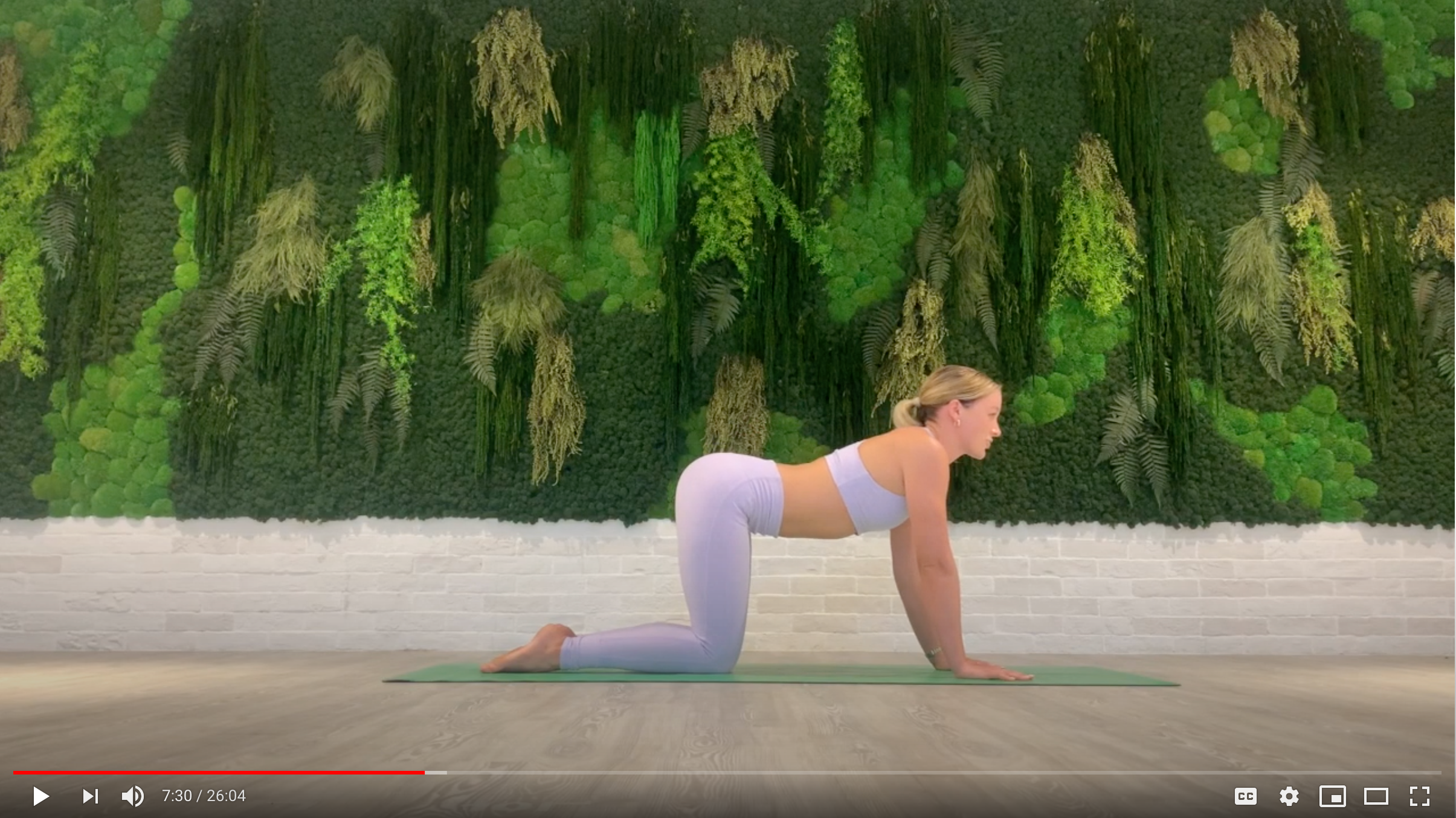 Week 1: Vinyasa Flow with Jaedena - 25min